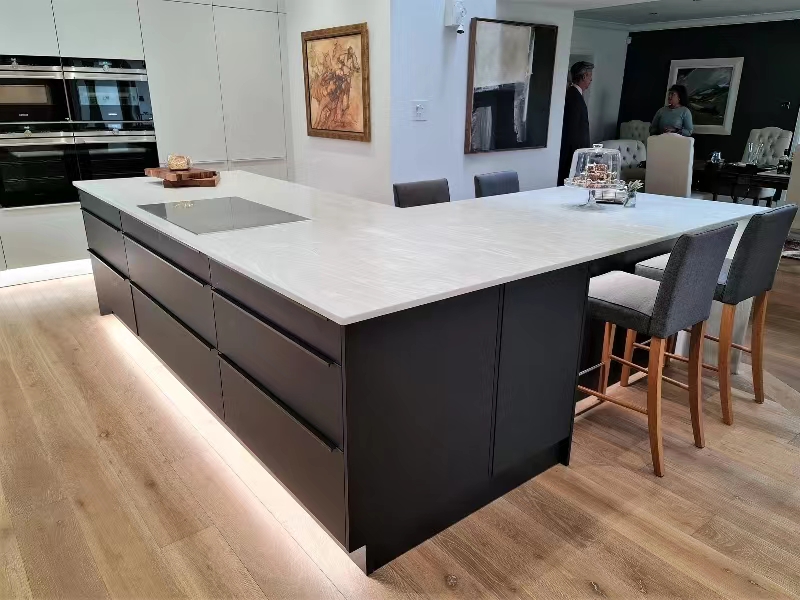 The Ultimate Guide To Choosing Solid Surface Stone Countertops 