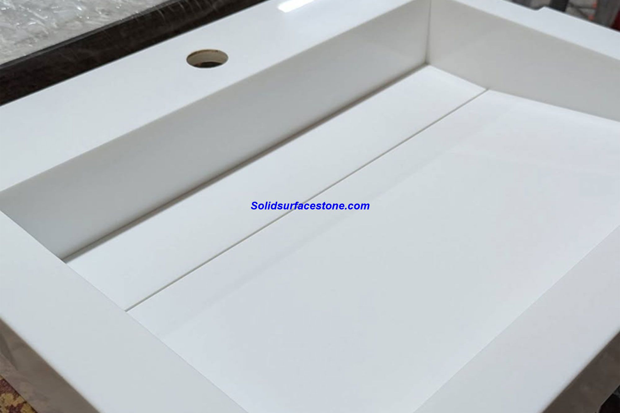 bathroom vanity under mounted sinks