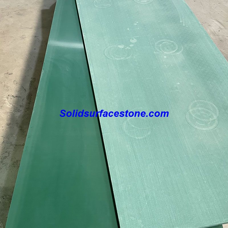 materiale di superficie solida